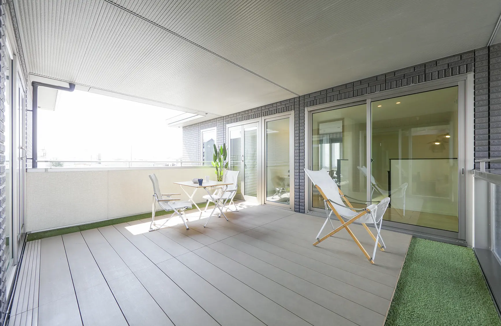 展示場のバルコニー